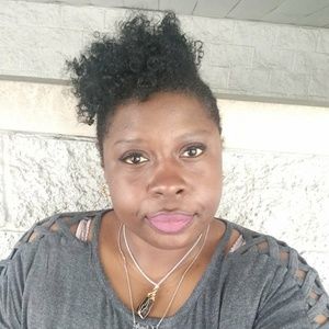 Meet your Posher, Falandra